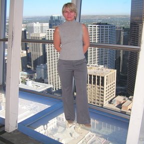 Фотография "Calgary Tower, Alberta, Canada"