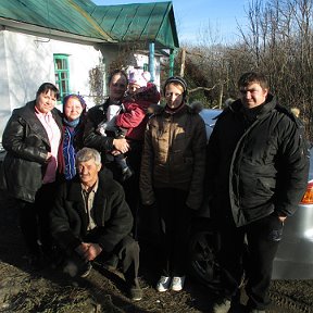 Фотография "Толик с женой Катей и внучкой Яной приезжали в гости,дочь Алена и зять Виталик"