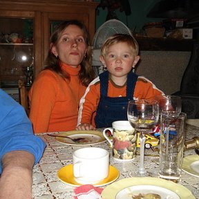 Фотография "Я с моим сыном Антуаном,фотография снята у меня дома апрель 2007"