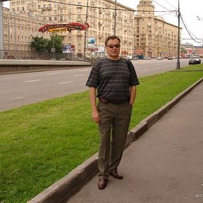 Фотография "Москва, май 2007 г. На Садовом кольце."