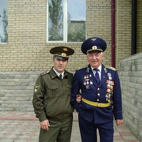 Фотография "майор Басханов и полковник Дугаев"