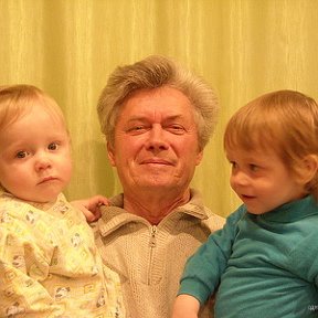 Фотография "Я с внуками"