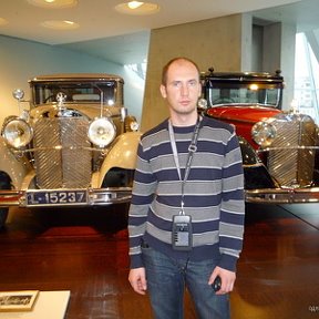 Фотография "Mercedes-Benz Museum in Stuttgart"