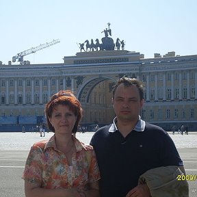 Фотография "Питер. Дворцовая площадь. С мужем."