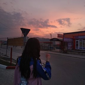 Фотография "even the sunset is more beautiful than you❤️"