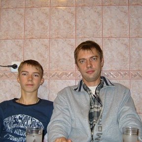 Фотография "02.10.2007
Это я с сыном Евгением."