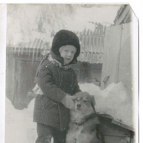 Фотография "Я с Мухтаром. Мой первый друг."