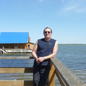 Фотография "Июнь 2013.Челябинск.Озеро Половинное."
