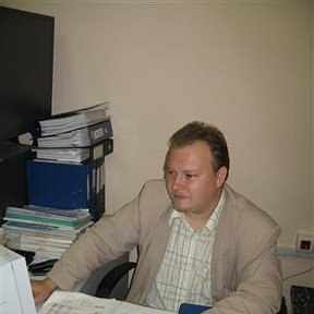 Фотография "Сижу на работе в темнице сыррррой... :) :) :)
Петербург,2006"