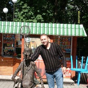 Фотография "Я,в Киевском Зоопарке
(я справа),слева мой друг Дуримар"