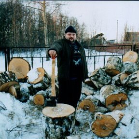 Фотография "Разминка перед пол-литрой"