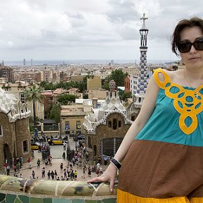 Фотография "Lebkuchenhäuschen ili Parque Güell"