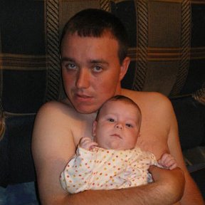 Фотография "Я сфотографирован со своим сыночком Ваней (3 месяца)"