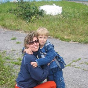 Фотография "Я с мл.сыном Никитой. июль 2005г"