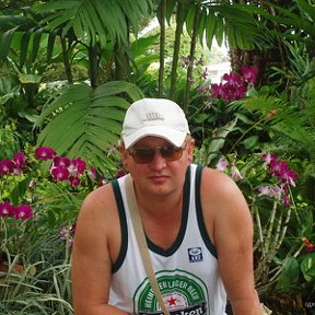 Фотография "Я в тропическом саду. 2006г."