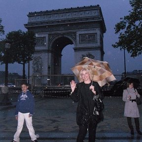 Фотография "Париж ничем не испортишь!!!Даже проливным дождем..."