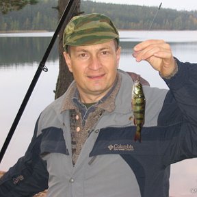 Фотография "О. Высокинское, октябрь - 2005. Первая рыбка."