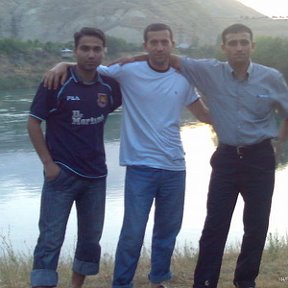 Фотография "Руслан, я и Нахид,

Мингечаур,

река Кура"