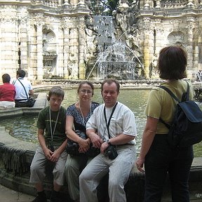 Фотография "Я , жена Наталья и сын Борис , август 2009 , Дрезден"