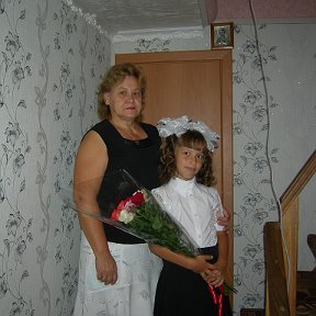 Фотография "внучка Алина пошла в первый класс. 2011 год."