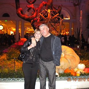 Фотография "Я и мой любимый супруг в Лас-Вегасе."
