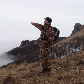 Фотография "Повелеваю: Город заложить!
Во-о-он там..."