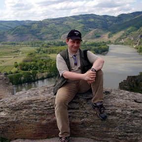 Фотография "На вершине замка Дюрнштайн, Верхняя Австрия. 30.04.2008"