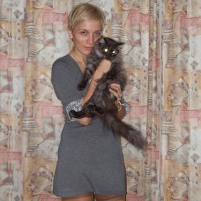 Фотография "я и Мася-это моя кошка,не блокируйте"