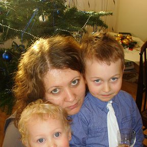 Фотография "Рождество 2011, я и мои сынули"