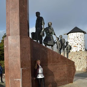 Фотография "Памятник еммигрировавшим жителям Португалии"