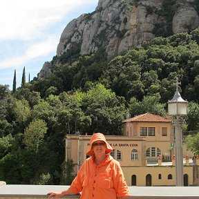 Фотография "Испания, гора Монтсеррат, монастырь"