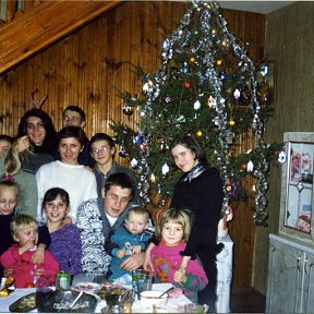 Фотография "Всех-реально очень давно не видел...
Время летит...
надо как то всем собраться.

отмечайтесь браться и сестры!"