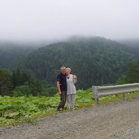 Фотография "я с мужем на фоне Сахалинской природы"