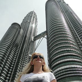 Фотография "Малайзия. Куала-Лумпур. Башни-близнецы Петронас."