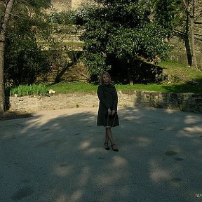 Фотография "прогулка возле замка 2009 г"