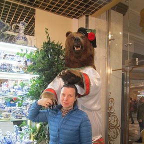 Фотография "Май. Москва. Медведь."