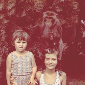 Фотография "Три родственницы (с племянницей Дашулькой и прародительницей)."