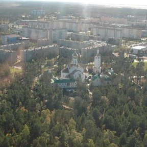 Фотография "Не самый удачный ракурс, но зато в кадр влез даже кусок поселка."