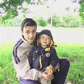 Фотография "В Коломенском с сыном Евгением"