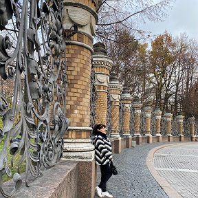 Фотография "Ограда Михайловского сада со стороны храма Спас на  Крови."