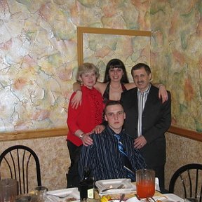 Фотография "me,my husband,daughter and son"
