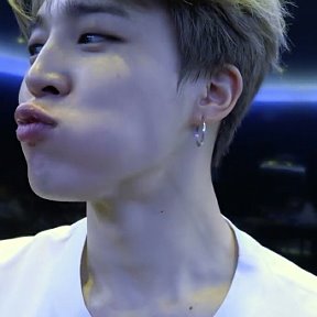 Фатаграфія ад Jimin Peaches