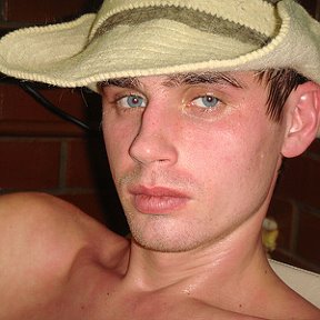 Александр Иванов