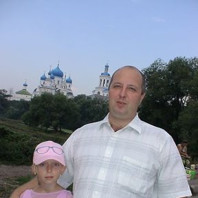 Фотография "Август 2007 года Боголюбово Владимирская обл. с дочерью Марией"