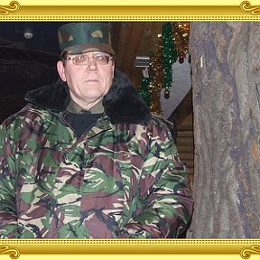 Фотография "Я на генеральной репетиции . В роли генерала Михалыча . 15 декабря 2010 г. "