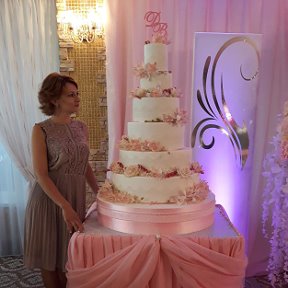 Фотография "Свадебный торт для Дмитрия и Виктории"