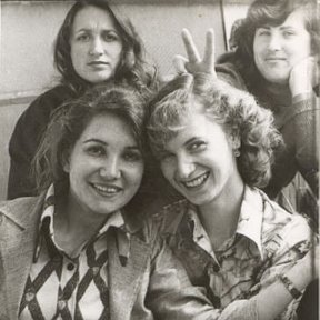 Фотография "1981 god,Nadia, Nastia, Ania, Larisa"