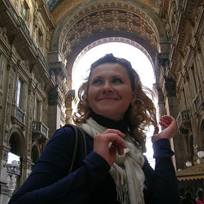 Фотография "Galleria di Milano. Апрель 2011 г. Совмещаю работу и удовольствие быть в хорошем городе Милане."