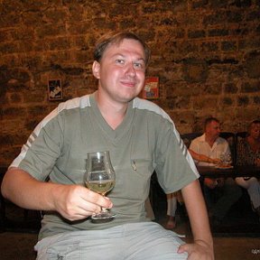 Фотография "Дегустация шампанского в винных погребах Абрау-Дюрсо, август 2006г."