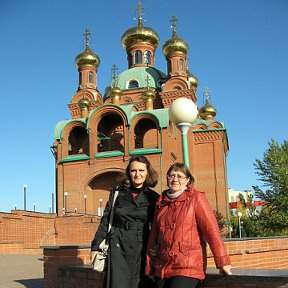 Фотография "Я в Павлодаре, в солнечном Казахстане, с сестрой Валей, 13.10.2012."
